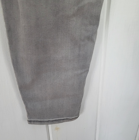 High-Rise Sailor Button Curvy Skinny Jeans Size 10S - Picture 14 of 15